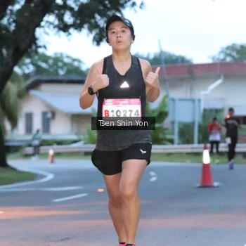 Runner Photo 1814819