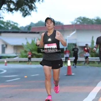 Runner Photo 1814820