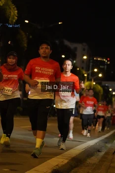 Runner Photo 1814897