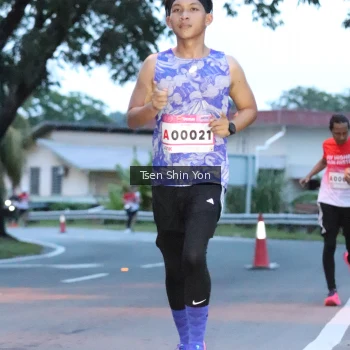Runner Photo 1814941