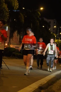 Runner Photo 1815012
