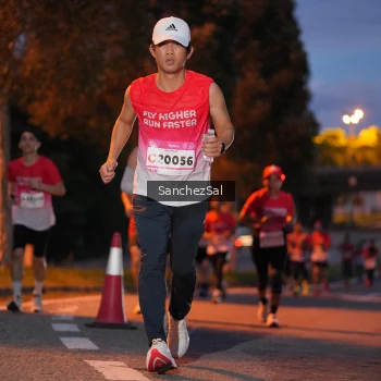 Runner Photo 1815081