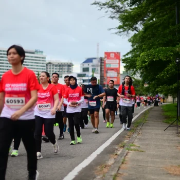 Runner Photo 1815093