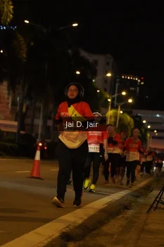 Runner Photo 1815386