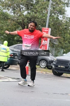 Runner Photo 1815442