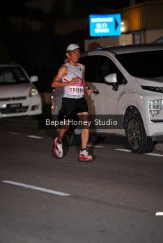 Runner Photo 1815498