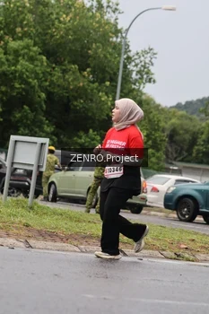 Runner Photo 1815511