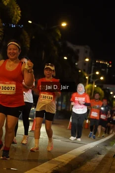 Runner Photo 1815525
