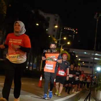 Runner Photo 1815540