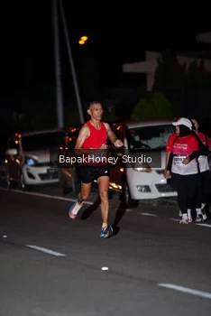 Runner Photo 1815600