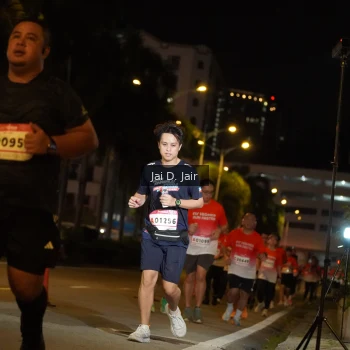 Runner Photo 1815605
