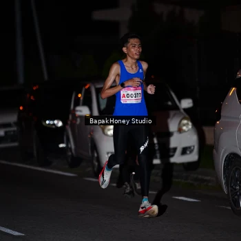 Runner Photo 1815642