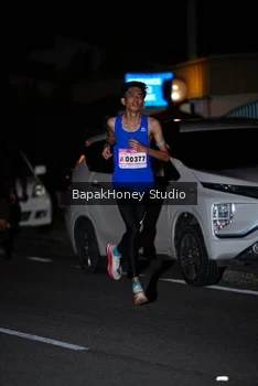 Runner Photo 1815661