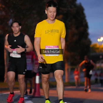 Runner Photo 1815707