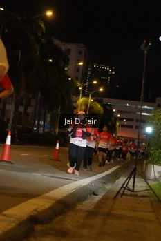 Runner Photo 1815747