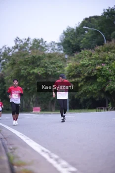 Runner Photo 1815773