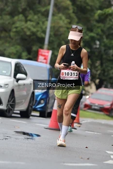 Runner Photo 1815808