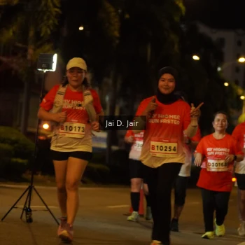 Runner Photo 1815889