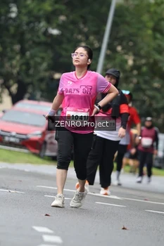 Runner Photo 1815897
