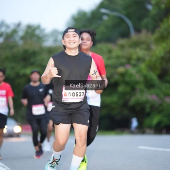 Runner Photo 1815905