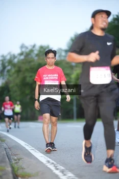 Runner Photo 1815927