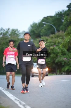 Runner Photo 1815930