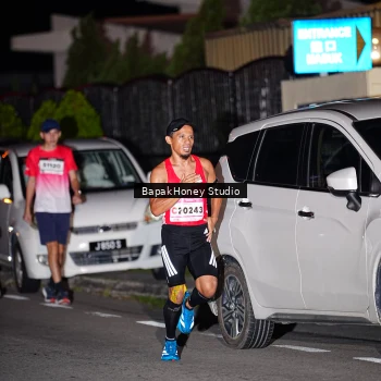 Runner Photo 1815952