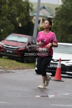 Runner Photo 1815957