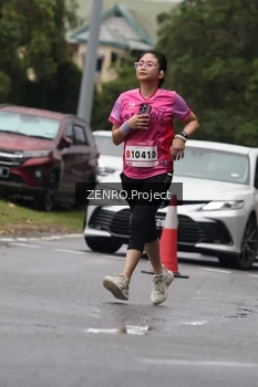 Runner Photo 1815958