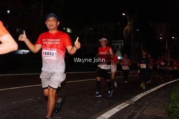 Runner Photo 1815961