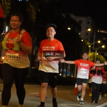 Runner Photo 1816022