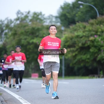 Runner Photo 1816027