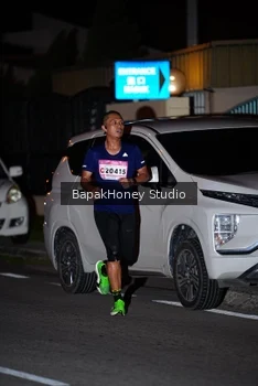 Runner Photo 1816029