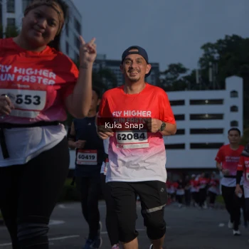 Runner Photo 1816082