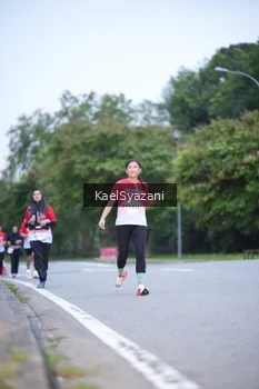 Runner Photo 1816116