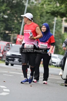 Runner Photo 1816137