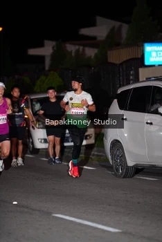 Runner Photo 1816154