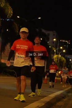 Runner Photo 1816184