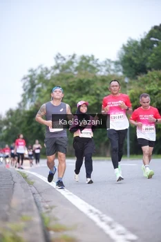 Runner Photo 1816441