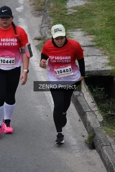 Runner Photo 1816536