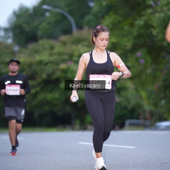 Runner Photo 1816547
