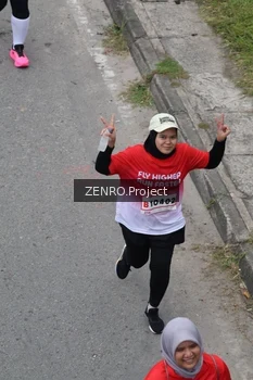Runner Photo 1816582