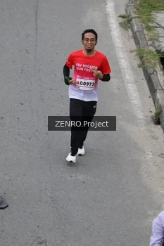 Runner Photo 1816716