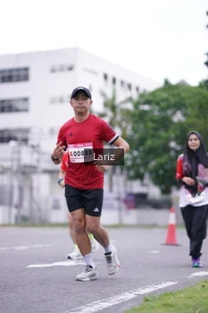 Runner Photo 1816719