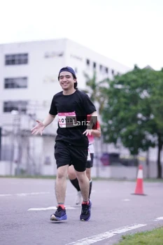 Runner Photo 1816751