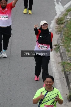 Runner Photo 1816794