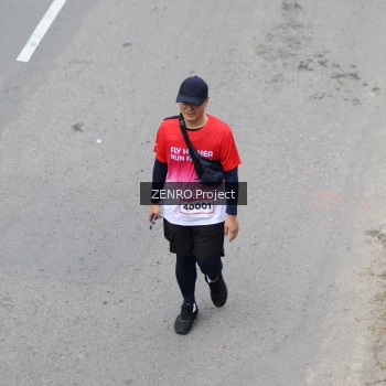Runner Photo 1816797