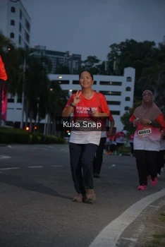 Runner Photo 1816886