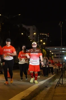 Runner Photo 1816969