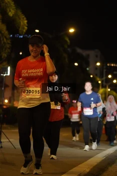 Runner Photo 1816998